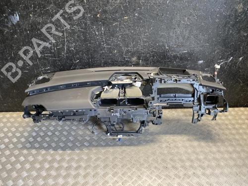 Used Dashboard Dashboard 37561648 37561648