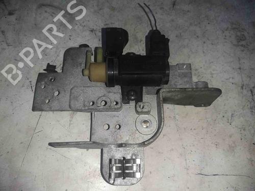 Used Vacuum pump VOLVO S60 II (134) D3 (163 hp) 28942777