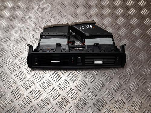 Used Air vent BMW 5 (F10) 550 i (449 hp) 28925513