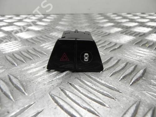 Used Warning switch Warning switch BMW 5 (G30, F90) 530 d (265 hp) 28944240 28944240