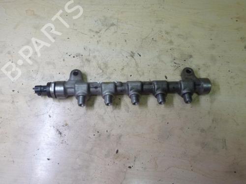 Used Injection rail HYUNDAI ix35 (LM, EL, ELH) 1.7 CRDi (116 hp) 28921119