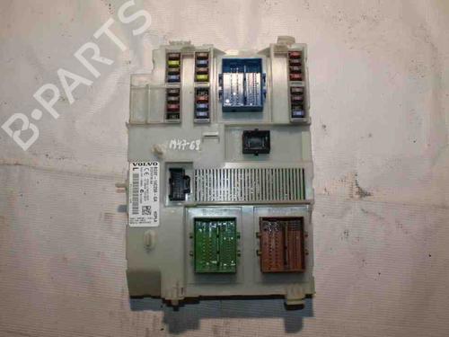 Sikringsdåse VOLVO XC60 I SUV (156) D5 AWD (205 hp) 28911287