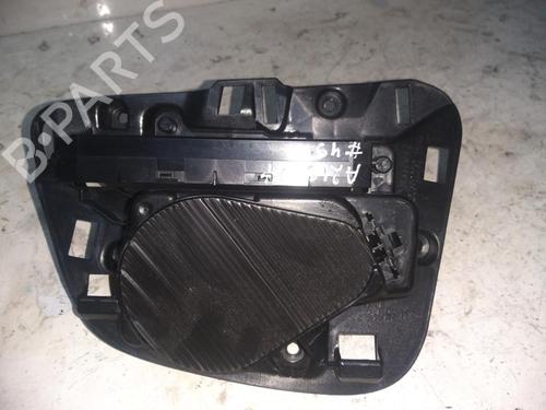 display-monitor-volvo-xc60-i-suv-156-2008-2009-2010-2011-2012-2013-2014-2015-2016-2017-2018-38963282 main image