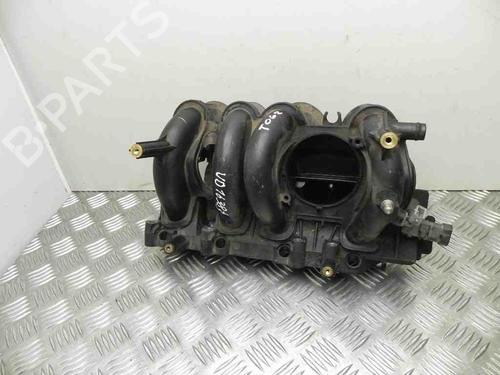 Used Intake manifold DACIA SANDERO 1.4 (BS0C, BS0A, BS0G, BS1F, BS0E) (75 hp) 28924141