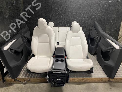 Used Seats set Seats set 37612382 37612382