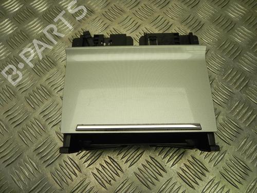 Handskerum Handskerum SKODA OCTAVIA III Combi (5E5, 5E6) 1.6 TDI (105 hp) 37579931 37579931