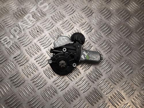 Used Left front window motor TOYOTA PRIUS (_W3_) 1.8 Hybrid (ZVW3_) (99 hp) 28933587