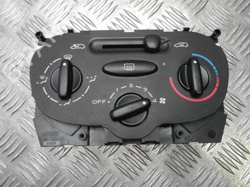 Used Climate control PEUGEOT 206 Hatchback (2A/C) 1.1 i (60 hp) 28912513