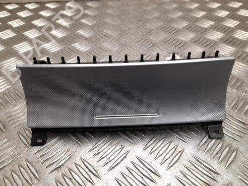 Cenicero Cenicero VW TOUAREG (7P5, 7P6) 4.2 V8 TDI (340 hp) 37557336 37557336