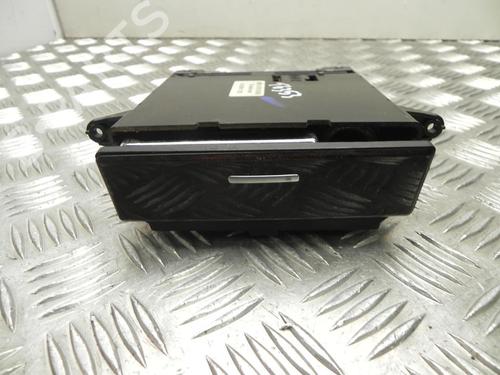 ashtray-bmw-5-e60-2001-2002-2003-2004-2005-2006-2007-2008-2009-2010-37581031 main image