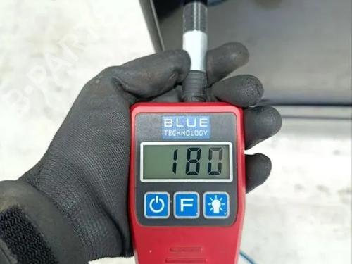 Dør venstre fortil BENTLEY BENTAYGA (4V1) 6.0 | BP31216692C2