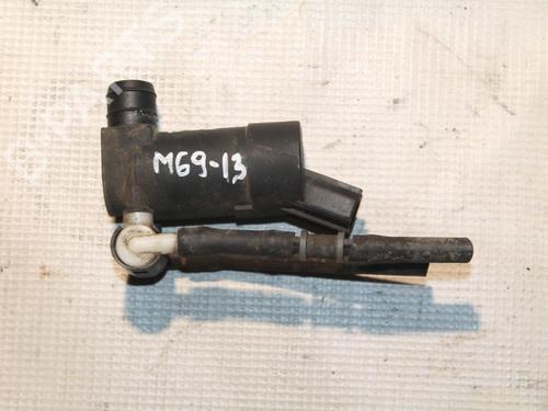 Used Windscreen washer tank VOLVO XC90 I (275) D5 AWD (185 hp) 28913995