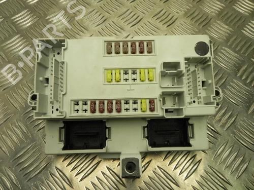 Used Fuse box Fuse box FIAT 500L (351_, 352_) 1.3 D Multijet (199LXY1A, 199LXY11) (84 hp) 28928408 28928408
