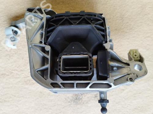 Used Engine mount Engine mount BMW 1 (F70) 120 d Mild-Hybrid (163 hp) 40051212 40051212