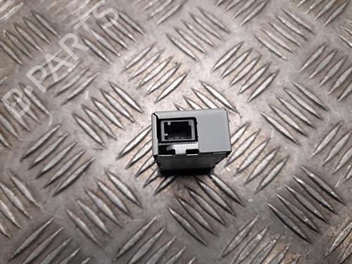 Switch TOYOTA PRIUS (_W6_) 2.0 PHEV (MXWH61L, MXWH61) | BP37573812I30 - Image 2