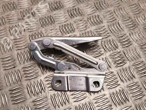 Used Hinge/Door check strap Hinge/Door check strap 38916630 38916630