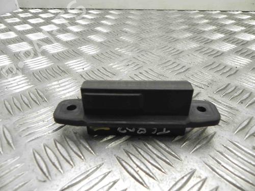 Used Switch TOYOTA YARIS (_P13_) 1.3 (NSP130_, NSP130) (95 hp) 28944598