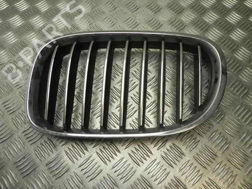 Used Grille Grille 37582154 37582154