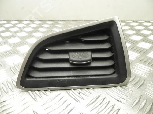 Used Air vent Air vent 37581054 37581054
