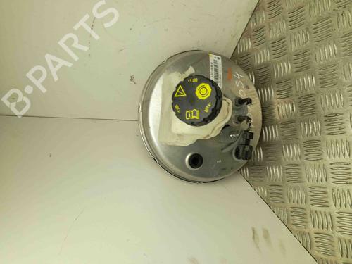 Used Brake master cylinder MERCEDES-BENZ CLA (C118) CLA 180 (118.384) (136 hp) 28945171
