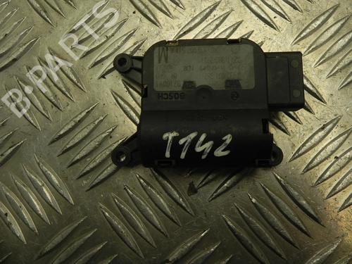 Used Electronic module SKODA YETI (5L) 1.2 TSI (105 hp) 28922535