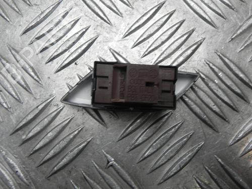 Switch AUDI Q3 (8UB, 8UG) 2.0 TFSI quattro | BP28931771I30 