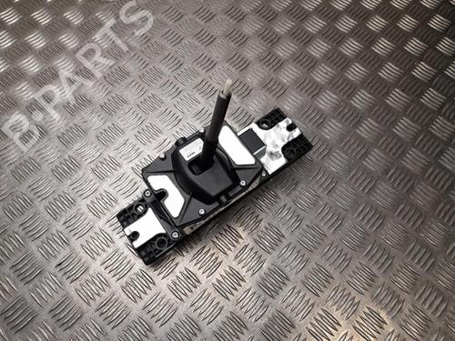 gear-lever-porsche-panamera-970-2009-2010-2011-2012-2013-2014-2015-2016-2017-37548563 main image