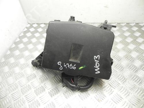 Used Fuse box Fuse box 37543017 37543017