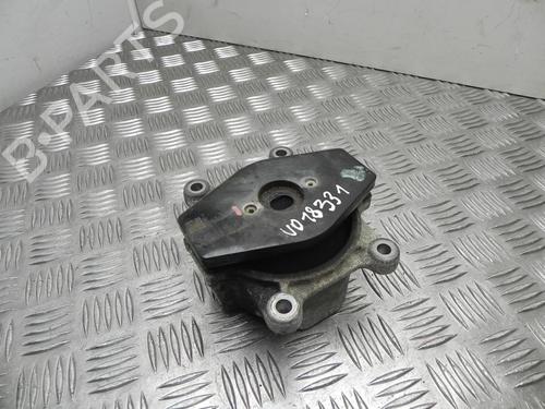 Used Engine mount Engine mount 37581911 37581911