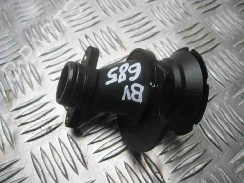 Used Pipe VOLVO V50 (545) D5 (179 hp) 28938246