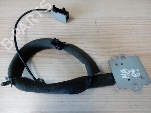 Antenne/Base Antenne/Base NISSAN NAVARA NP300 (D40) 2.5 dCi 4WD (D40TT, D40T, D40M, D40BB) (190 hp) 28932923 28932923