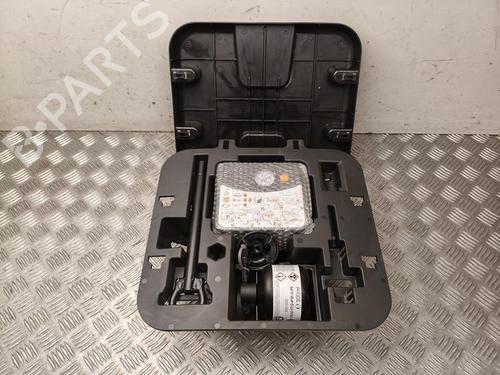 Reservehjul kit Reservehjul kit RENAULT CLIO V (B7_) 1.0 TCe 100 (B7MT) (101 hp) 37574727 37574727