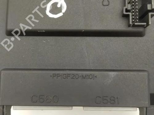 Fuse box JAGUAR F-TYPE Coupe (X152) 5.0 SCV8 R AWD | BP32213938E1