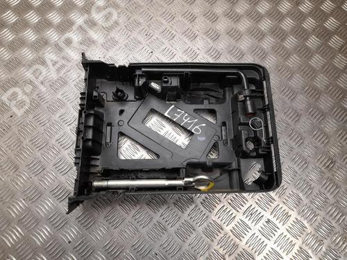 jack-kit-citroen-jumpy-iii-bus-v_-2016-37552561 main image