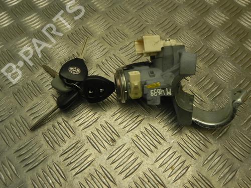 Used Ignition barrel TOYOTA VERSO (_R2_) 2.0 D-4D (AUR20_, AUR20R) (126 hp) 28916147