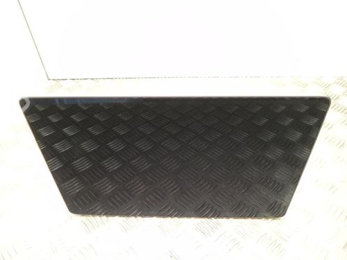 display-monitor-tesla-model-3-5yj3-2017-37543734 main image