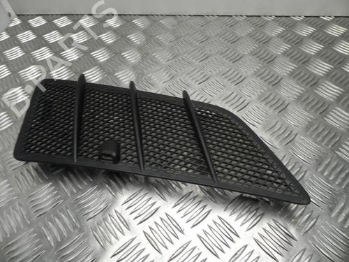 Used Grille Grille 37576829 37576829