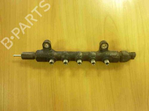 Used Injection rail TOYOTA RAV 4 III (_A3_) 2.2 D 4WD (ALA30_, ALA30R) (136 hp) 28927234