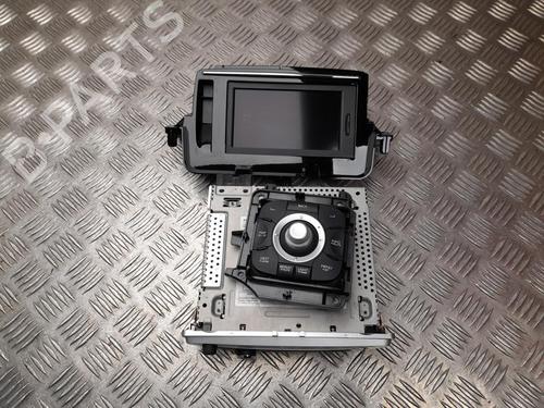 radio-renault-megane-iii-hatchback-bz01_-b3_-2008-37556029 main image