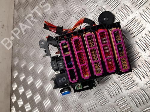 Used Fuse box AUDI Q7 (4MB, 4MG, 4MQ) 3.0 TDI e-tron quattro (374 hp) 28925967