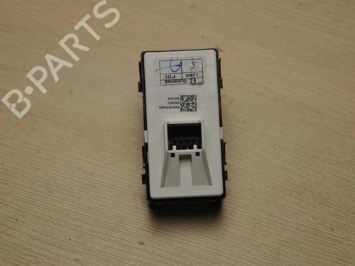 Right front window switch HYUNDAI TUCSON (NX4E, NX4A) 1.6 T-GDi Hybrid | BP28929791I26 - Image 4