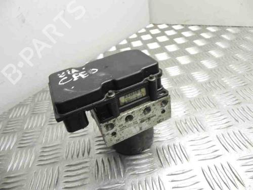 Używane Moduł elektroniczny KIA CEE'D Hatchback (ED) 1.6 CRDi 115 (115 hp) 28941249