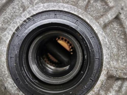 Front differential LAND ROVER RANGE ROVER VELAR (L560) 2.0 P250 Si4 4x4 | BP28942278M23