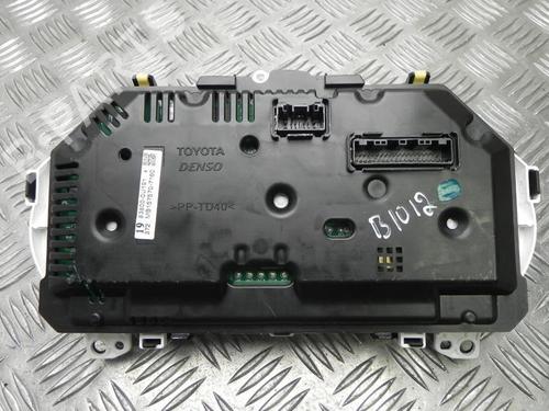 Instrument cluster TOYOTA YARIS (_P13_) 1.3 (NSP130_, NSP130) | BP28918151C47 