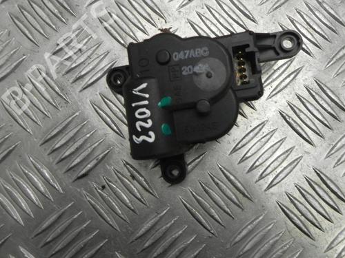 Used Electronic module CHRYSLER VOYAGER / GRAND VOYAGER III (GS_, NS_) 2.5 TD (116 hp) 28939405