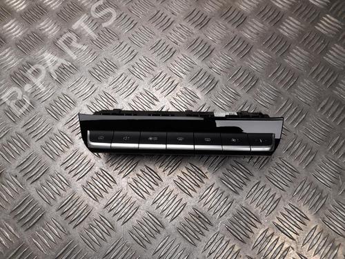 switch-mg-mg-zs-suv-azs1-2017-37552858 main image