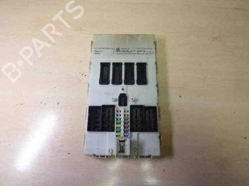Used Fuse box BMW 4 Coupe (F32, F82) 420 i (184 hp) 28946715