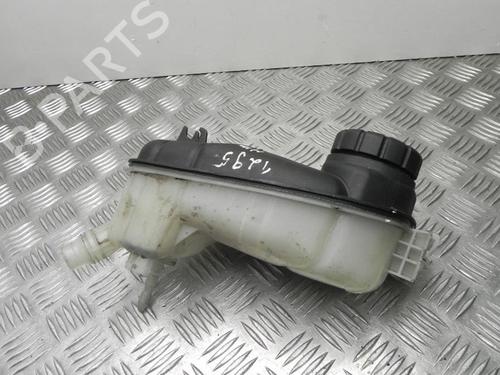 Used Expansion tank MERCEDES-BENZ CLA Coupe (C117) CLA 250 4-matic (117.346) (211 hp) 28918158