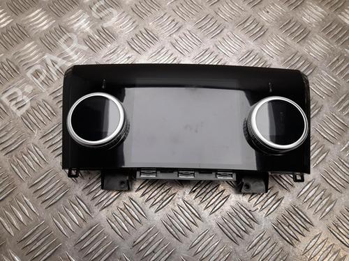 climate-control-jaguar-i-pace-x590-2018-37580352 main image