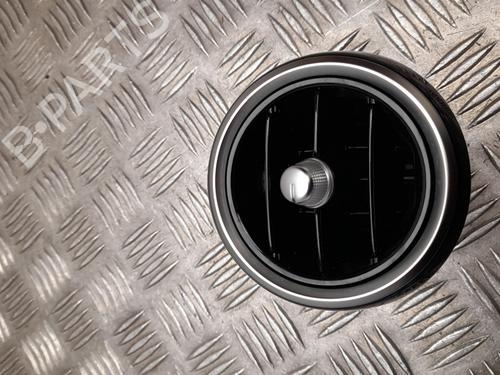 Grill MERCEDES-BENZ C-CLASS (W205) C 300 (205.083) (258 hp) 28913554